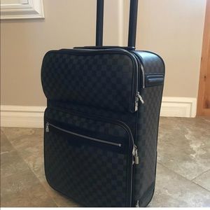 louis vuitton pegase